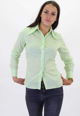 VINTAGE GREEN FESTIVAL SHIRT