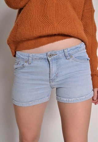 VINTAGE LEVI'S DENIM SHORTS BLUE