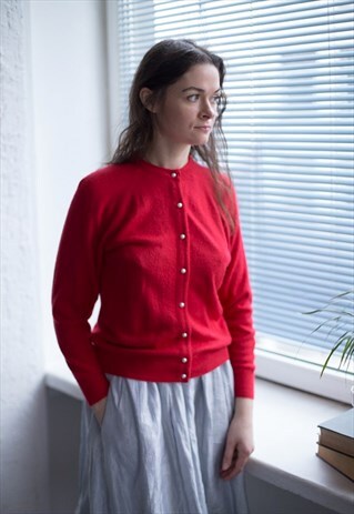VINTAGE 70'S RED KNITTED BUTTON UP CARDIGAN