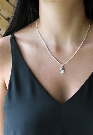 SMALL HAND OF FATIMA NECKLACE