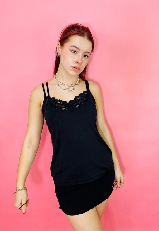 garment image