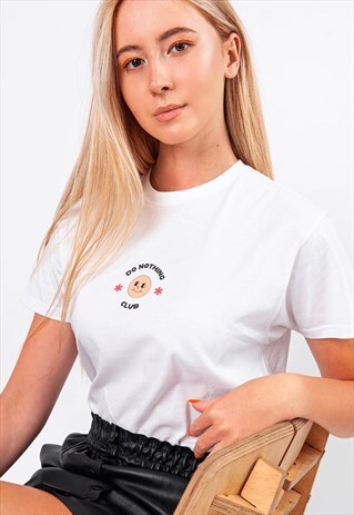 DO NOTHING CLUB GRAPHIC T-SHIRT AESTHETIC
