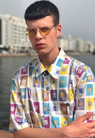 VINTAGE 90'S MULTICOLOR PRINTED SHORT SLEEVE SHIRT FESTIVAL