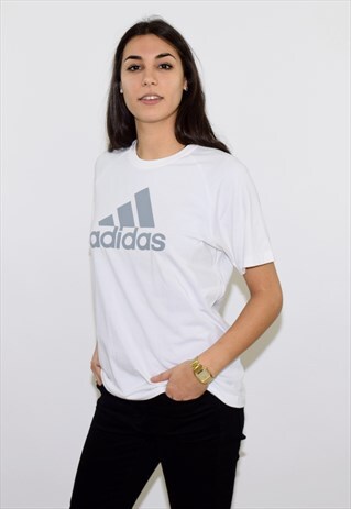 VINTAGE 90S WHITE ADIDAS CREW NECK T SHIRT