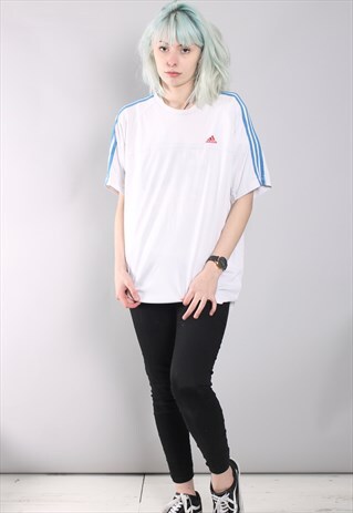 VINTAGE ADIDAS T-SHIRT