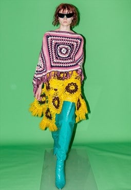 90's Vintage cute geometric knit poncho in purple & pink