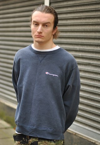 VINTAGE CHAMPION SPELL OUT SWEATER
