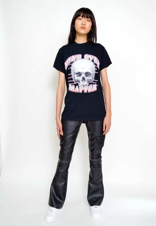garment image