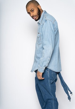 LIGHT BLUE BUTTONED WRANGLER DENIM SHIRT L