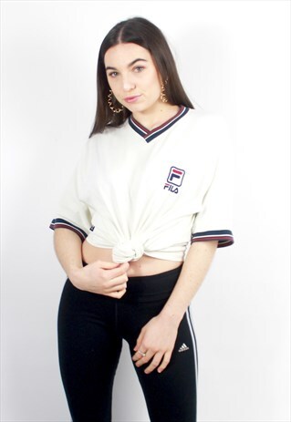 90'S RARE RETRO CREAM V-NECK T-SHIRT