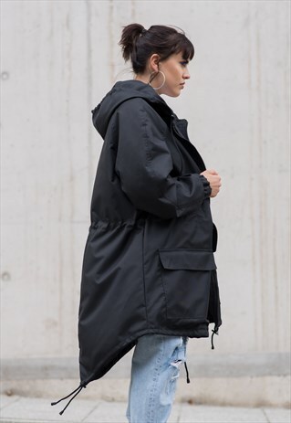 WARM WINTER COAT / PARKA IN BLACK COLOUR