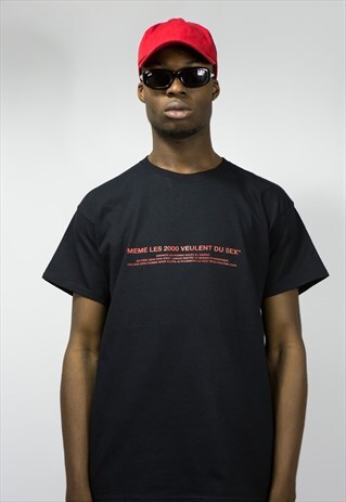 T-SHIRT "MEME LES 2000 VEULENT DU SEX"