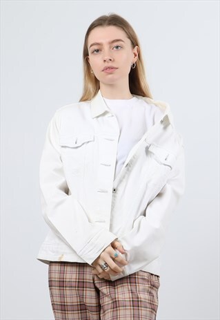 VINTAGE LEVI'S MEDIUM WHITE DENIM JACKET