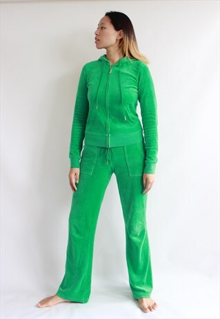 GREEN VELOUR JUICY COUTURE