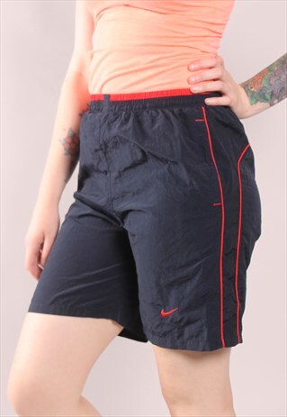 VINTAGE NIKE SHORTS