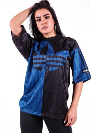 VINTAGE ADIDAS T-SHIRT T713