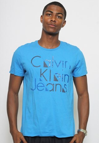 VINTAGE CALVIN KLEIN T-SHIRT