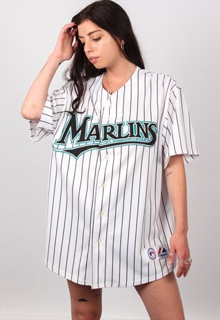 VINTAGE MAJESTIC BASEBALL TOP ASM2427