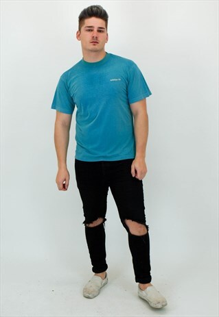 VINTAGE ADIDAS T-SHIRT