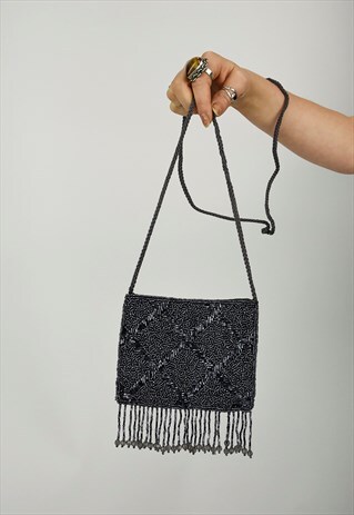 BEAUTIFUL EVENING VINTAGE EMBELLISHED BEADED SLING BAG