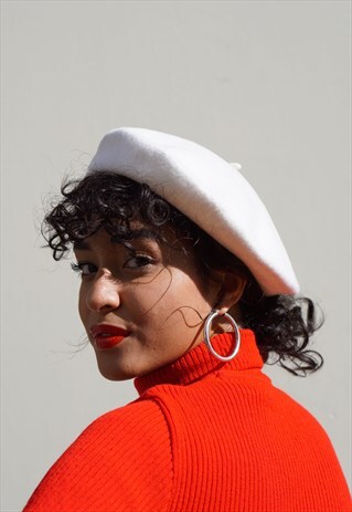 WHITE BERET
