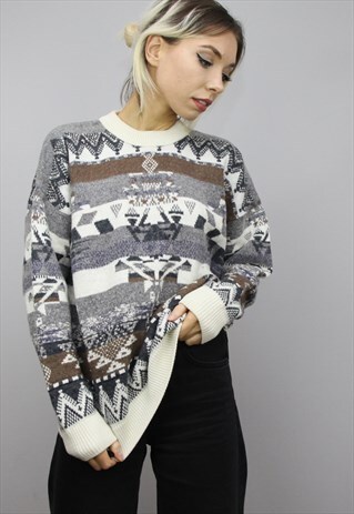 VINTAGE OVERSIZED PATTERNED JUMPER