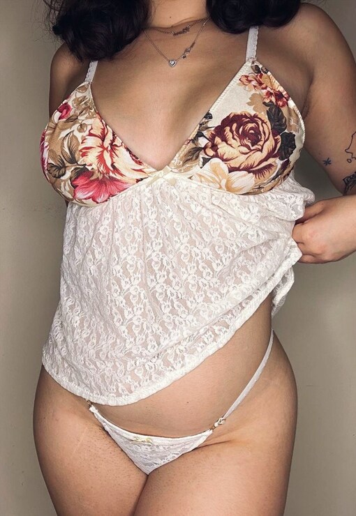 garment image