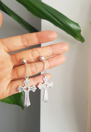 VINTAGE STERLING SILVER CELTIC CROSS EARRINGS
