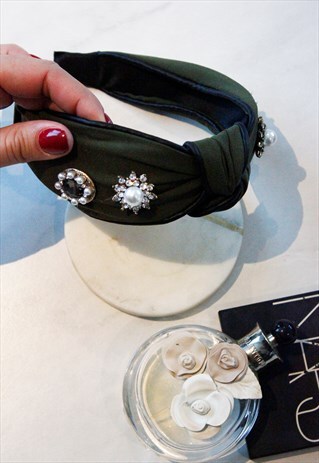 KHAKI GREEN DIAMANTE FAUX PEARL BLACK EMBELLISHED BAND