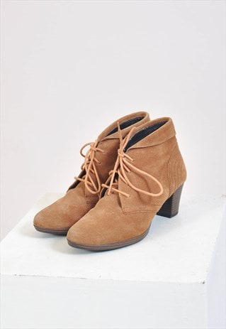 Vintage 00s suede leather ankle boots