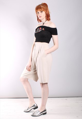 VINTAGE 80S BEIGE HIGH WAISTED PLEAT FRONT CULOTTE SHORTS