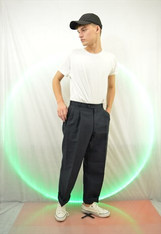 VINTAGE REGULAR CLASSIC BLACK TROUSERS