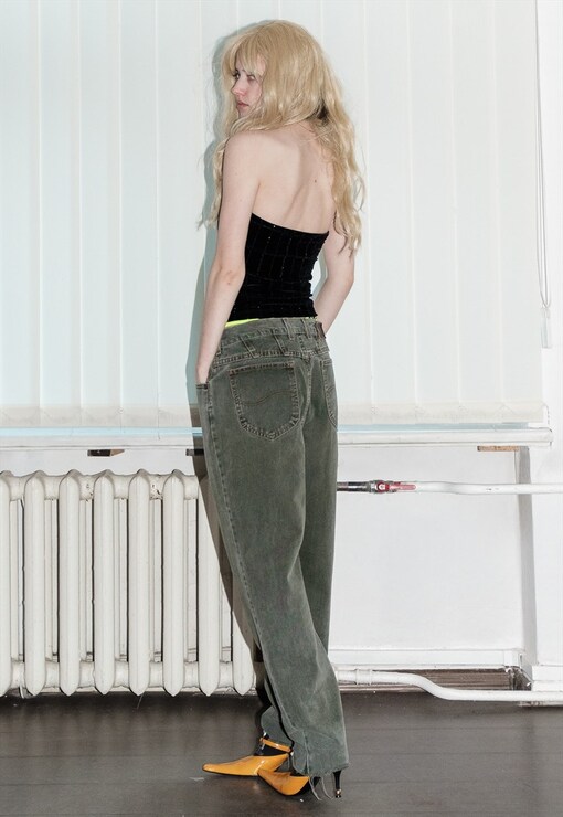 garment image