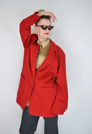 VINTAGE RED CLASSIC 80'S COAT