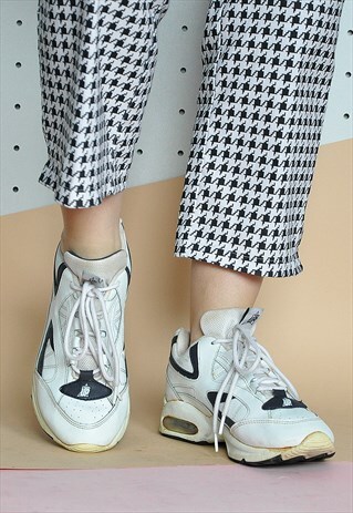 90S PLATFORM SNEAKERS RUN UP