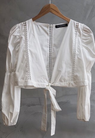 WHITE CROCHET TRIM LONG SLEEVED CROP TOP