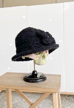 Vintage 90s Grunge Floral Knit Wool Hat in Black S/M