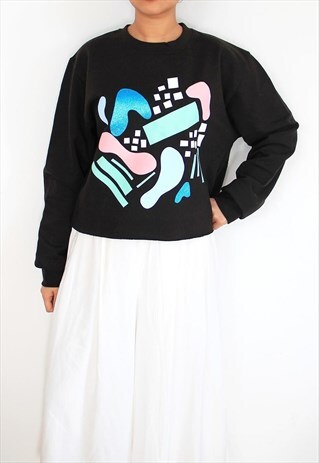 PLAYFUL SHAPES CROPPED JUMPER IN BLACK