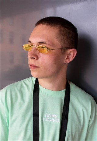 OVAL GOLD SUNGLASSES WITH YELLOW LENSES