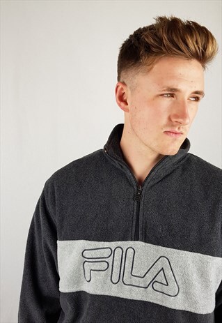 VINTAGE FILA SPELLOUT EMBROIDERED 1/4 ZIP FLEECE