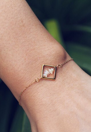GOLD ETHIOPIAN OPAL BRACELET IN - NIKA
