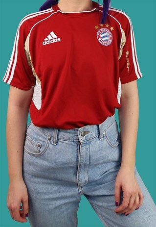 VINTAGE 90'S ADIDAS BAYERN MUNCHEN FOOTBALL T-SHIRT