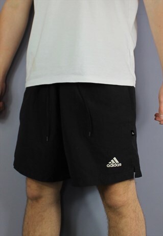 VINTAGE ADIDAS SHORTS IN BLACK WITH POCKETS, EMBROIDERED LOG