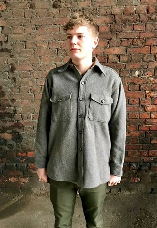 VINTAGE WOOLRICH PLAID WOOL FLANNEL BUTTON UP SHIRT JACKET
