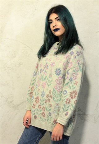 BEIGE VINTAGE STEFANEL JUMPER A417