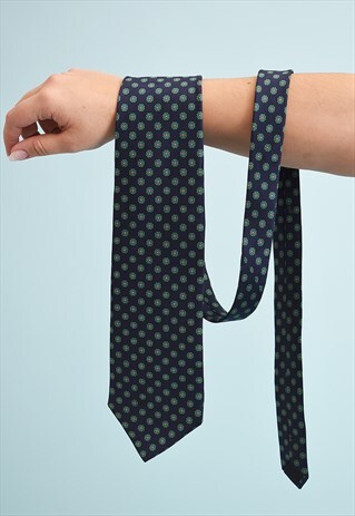 VINTAGE 80'S RETRO SILK NAVY BLUE TIE