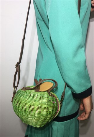 VINTAGE 90' AMAZING GREEN APPLE BAG