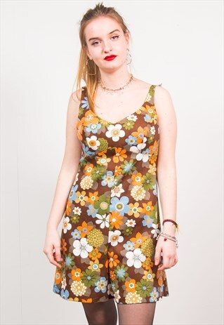 VINTAGE 60'S BROWN FLORAL PATTERN SLEEVELESS PLAYSUIT
