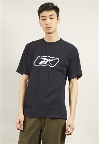VINTAGE 90'S REEBOK BLACK T-SHIRT
