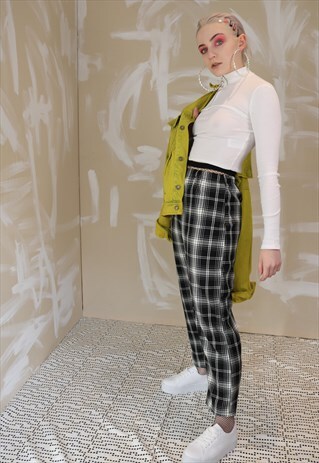 DREAMING HIGH WAIST CHECK TARTAN TROUSERS IN BLACK AND WHITE